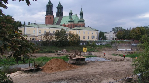 Budowa przyczółków. Fot. Archiwum WRM