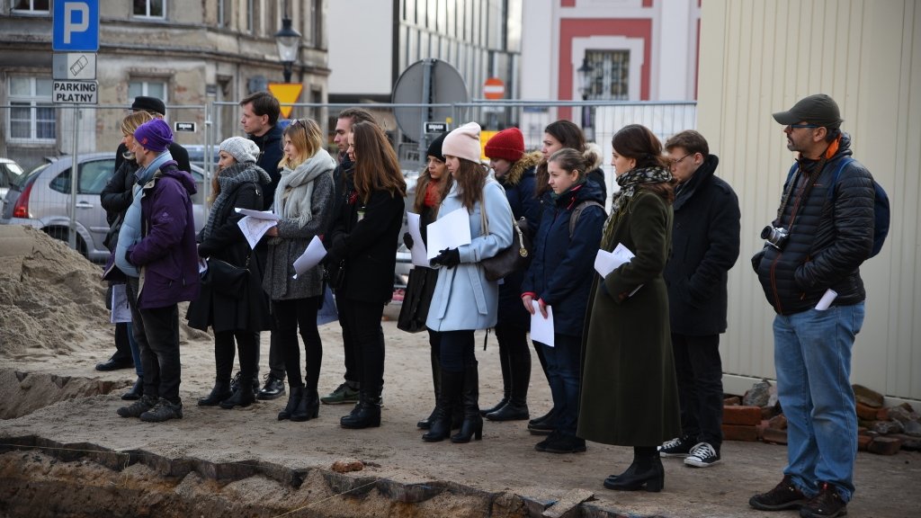 Warsztaty HISTORIA PLACU Z KOLGIATĄ W TLE! Foto: by Jędrzej Franek