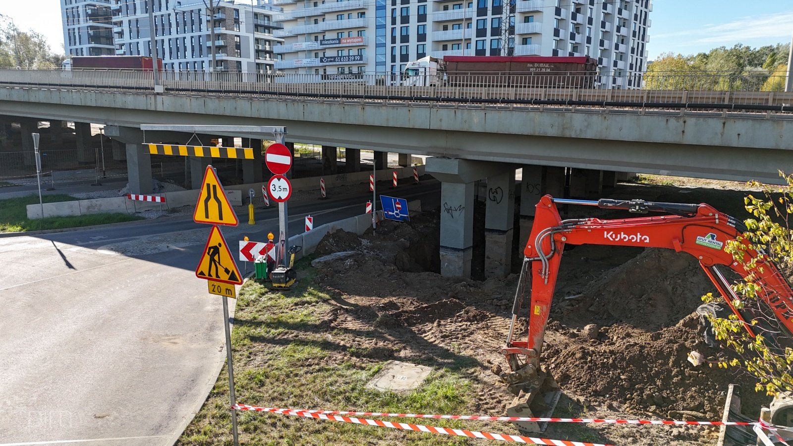 Zdjęcia z rejonu wiaduktu w ciągu ul. Hetmańskiej nad ul. Wagrowską