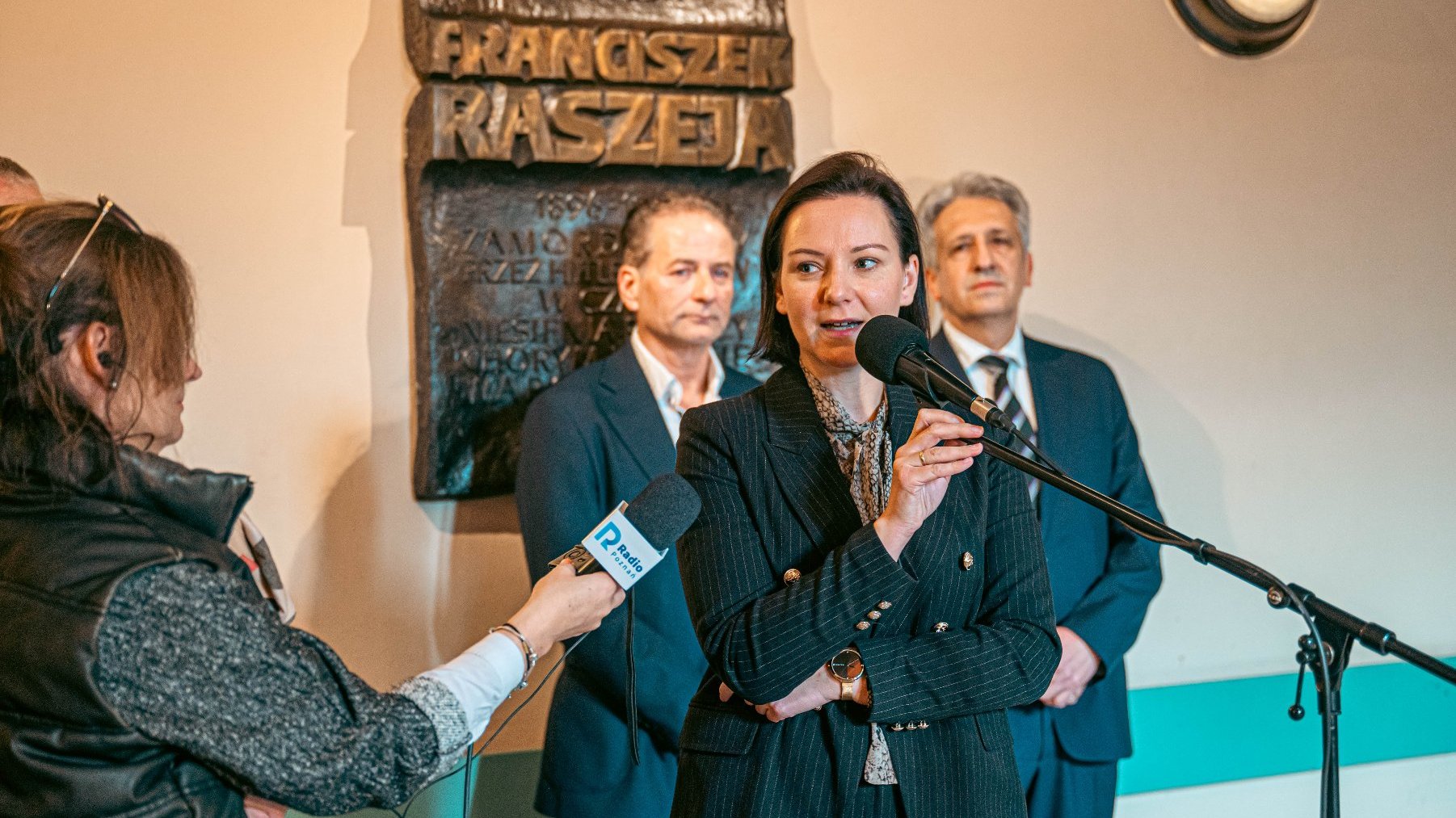 Na zdjęciu uczestnicy konferencji prasowej, na pierwszym planie radna