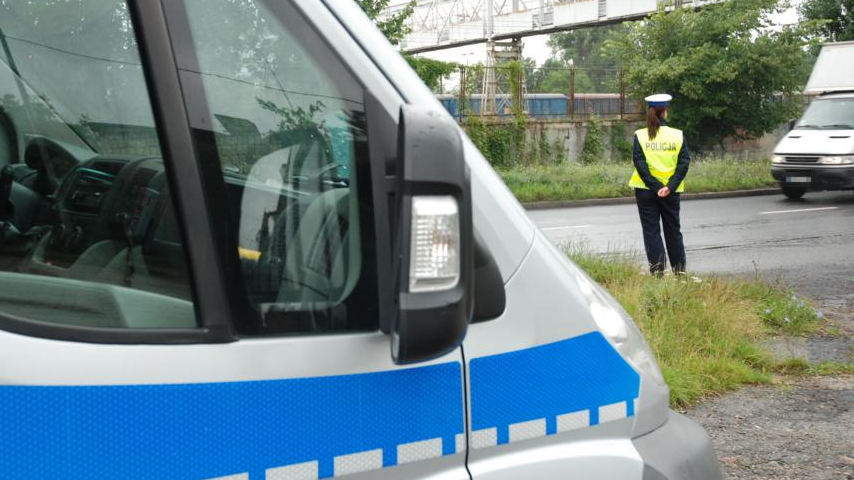 Poznańska policja zostanie wyposażona w Samochód Ekipy Techniki Drogowej i Ekologii (ETDiE). Ze specjalistycznego pojazdu korzystają już funkcjonariusze w innych miastach/fot. KPP Ostrów Wielkopolski