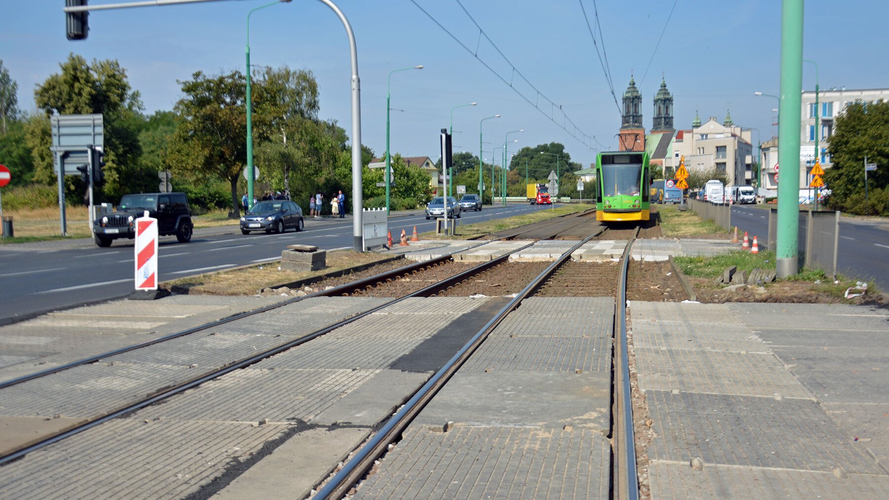 Kolejny etap prac na rondzie Śródka potrwa do końca wakacji