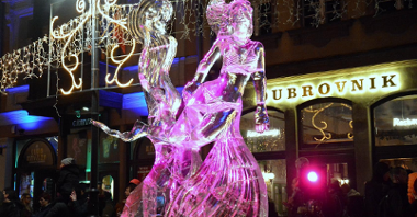 Na Starym Rynku znów będzie można podziwiać rzeźby lodowe