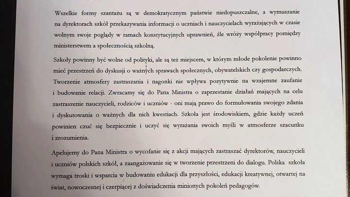 Zdjęcie przedstawia apel podpisany przez Jacka Jaśkowiaka i Mariusza Wiśniewskiego, adresowany do Przemysława Czarnka, Ministra Edukacji i Nauki