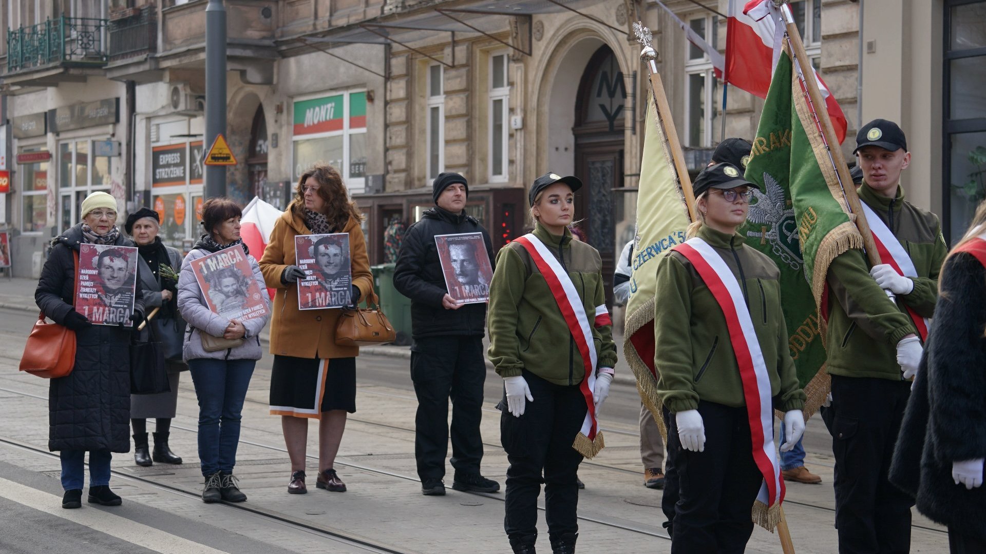 Galeria zdjęć przedstawia obchody Narodowego Dnia Pamięci "Żołnierzy Wyklętych".