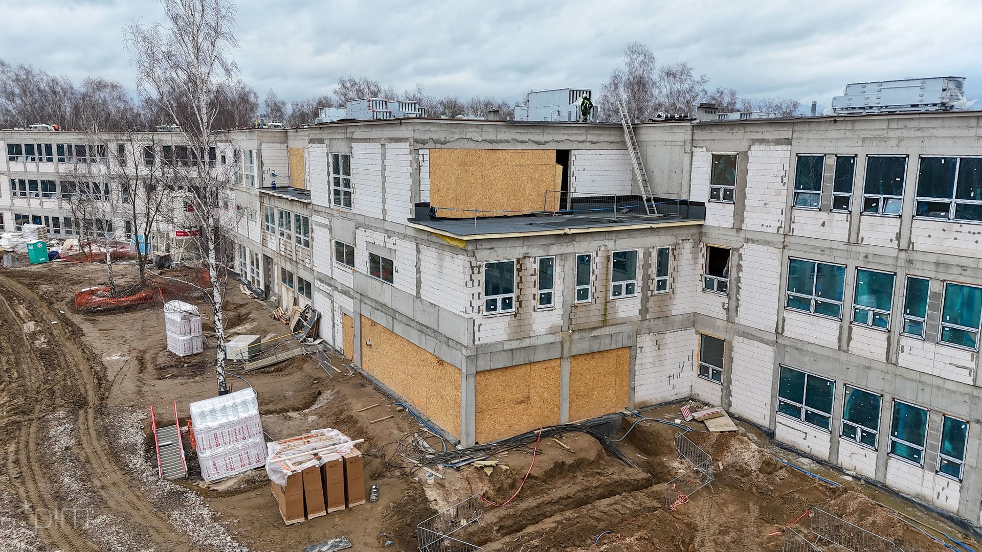 Galeria zdjęć z budowy szkoły na Strzeszynie