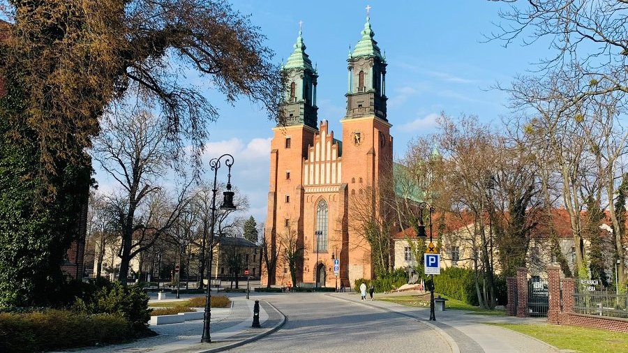 Widok na Katedrę na Ostrowie Tumskim