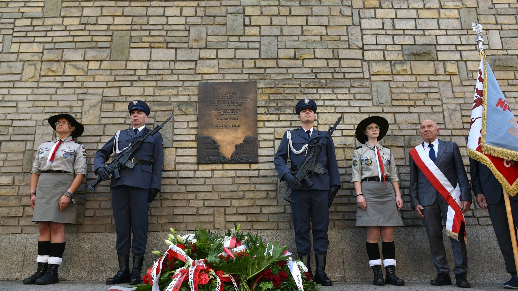 Galeria zdjęć z uroczystości związanych z 68. rocznicą Czerwca 56