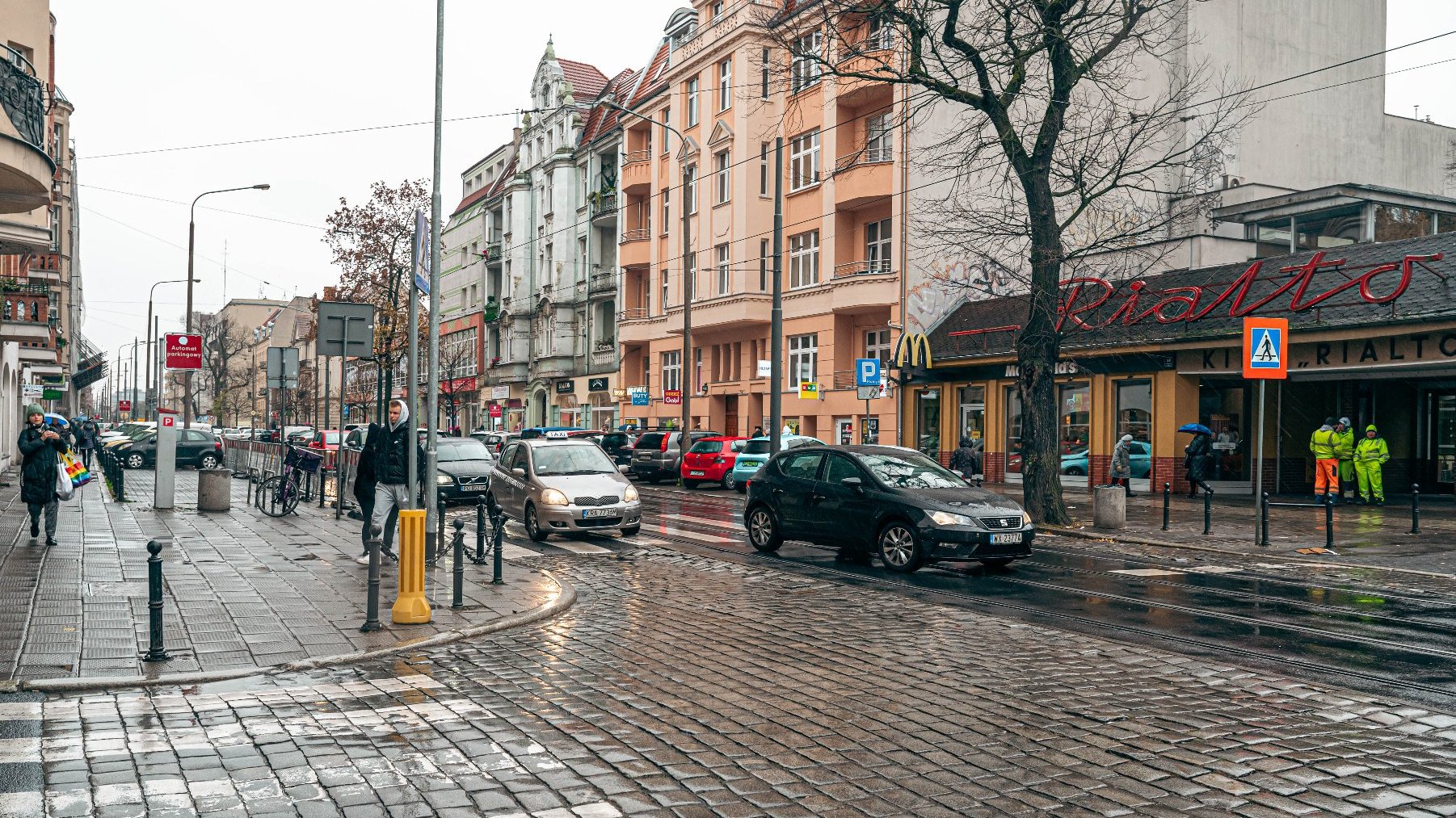 Ulica Dąbrowskiego przed przebudową