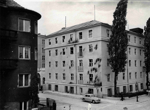 Kochanowskiego street - to the building of the Security Office