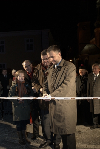 Przecięcie wstęgi przez Marszałka Województwa Wielkopolskiego - Marka Woźniaka, fot. K. Fryś