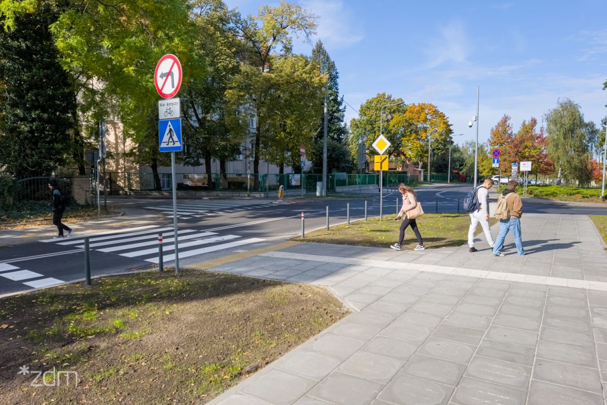 Galeria zdjęć odnowionej ul. św. Rocha - grafika artykułu