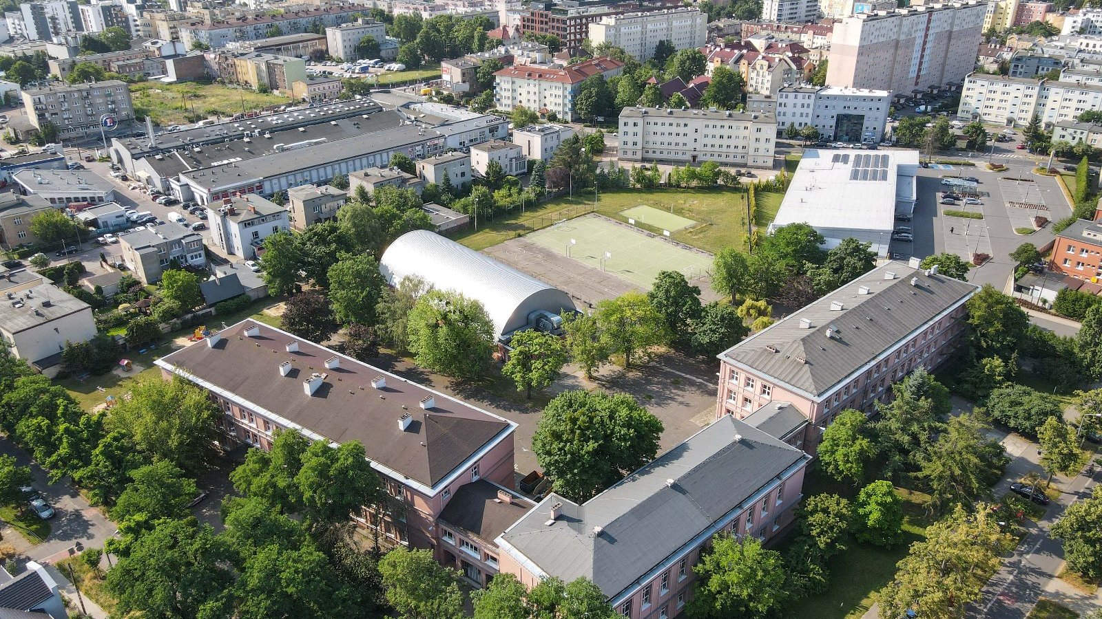 Wielofunkcyjna hala powstanie przy Zespole Szkół nr 8 przy ul. Jarochowskiego. To miejsce, w którym trenować będą poznańscy judocy