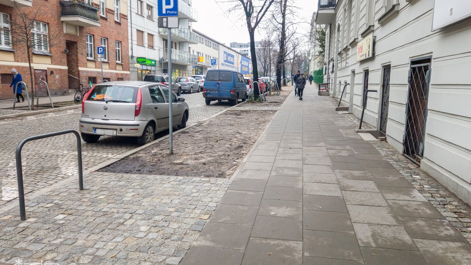 Galeria zdjęć odnowionego chodnika na ul. Czarnieckiego