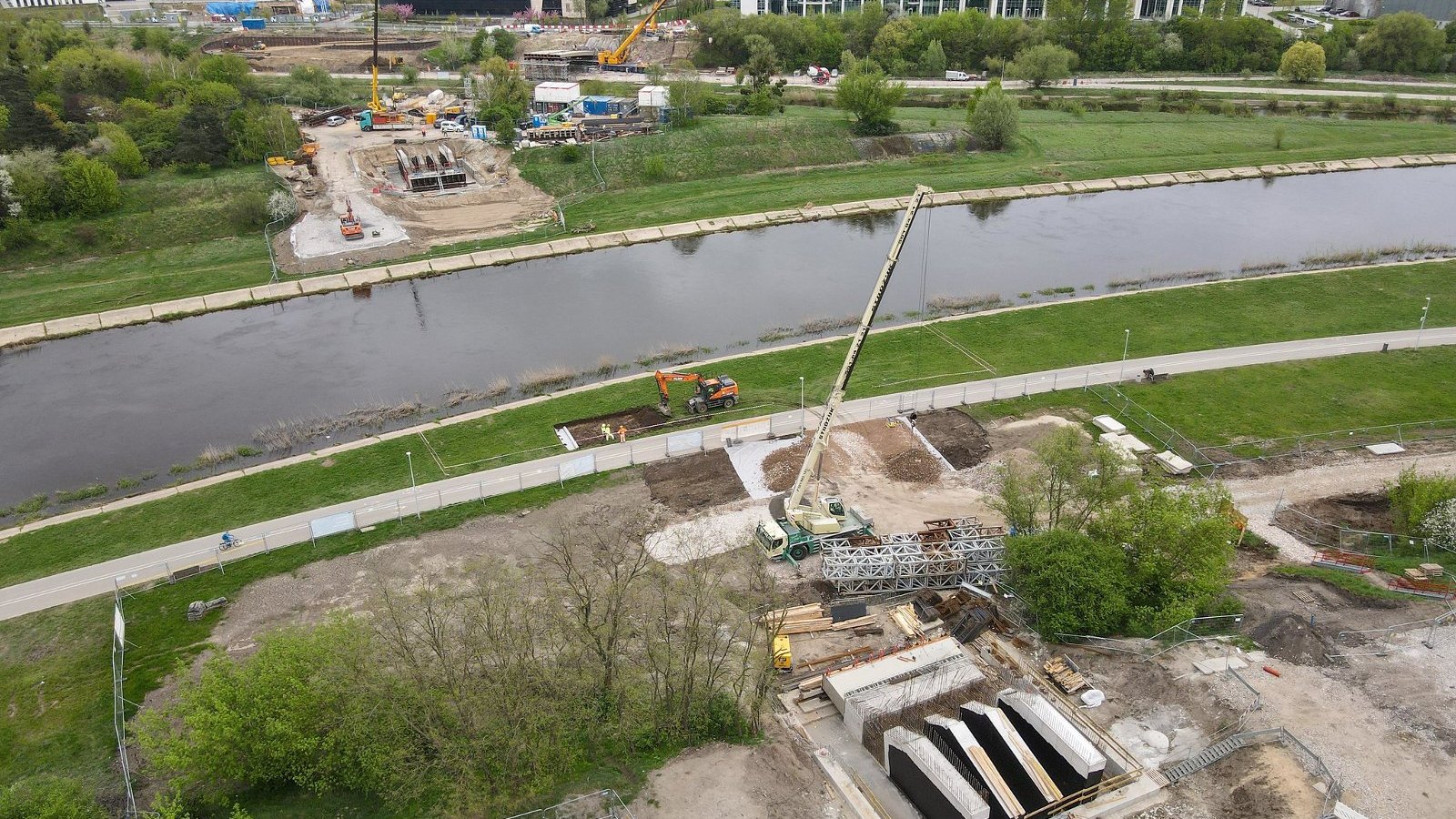 Galeria zdjęć z budowy Mostów Berdychowskich