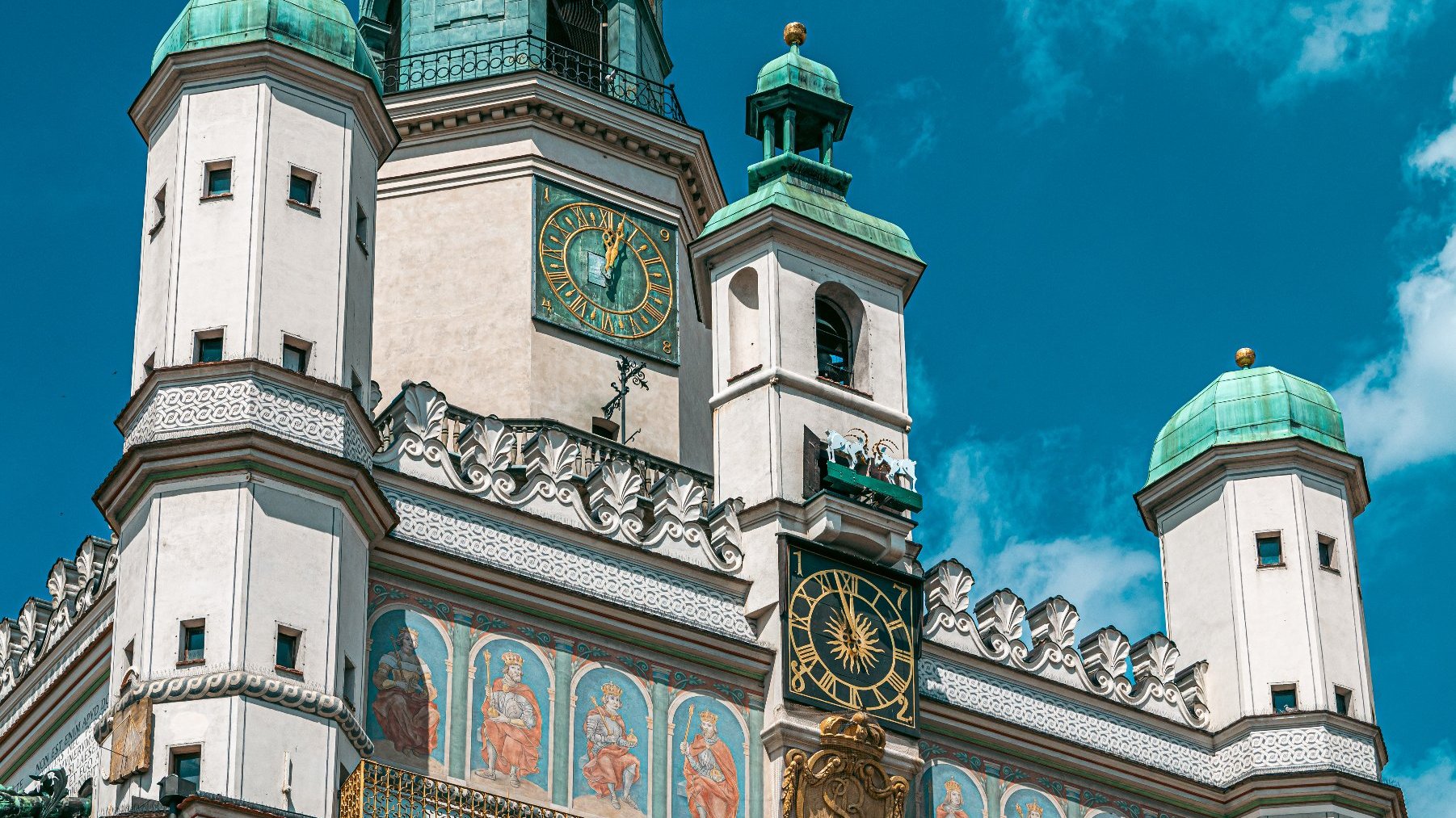 Koziołki na wieży poznańskiego Ratusza.