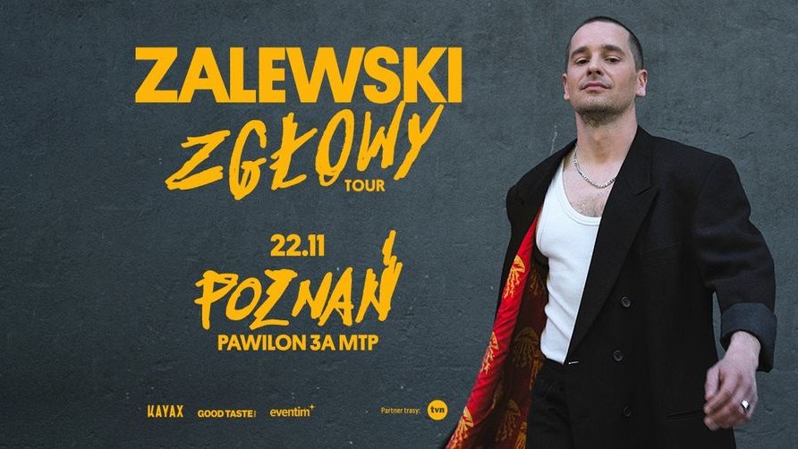 Plakat koncertu.Widać naisy infomrujące o nim i postać Krzysztofa Zalewskiego