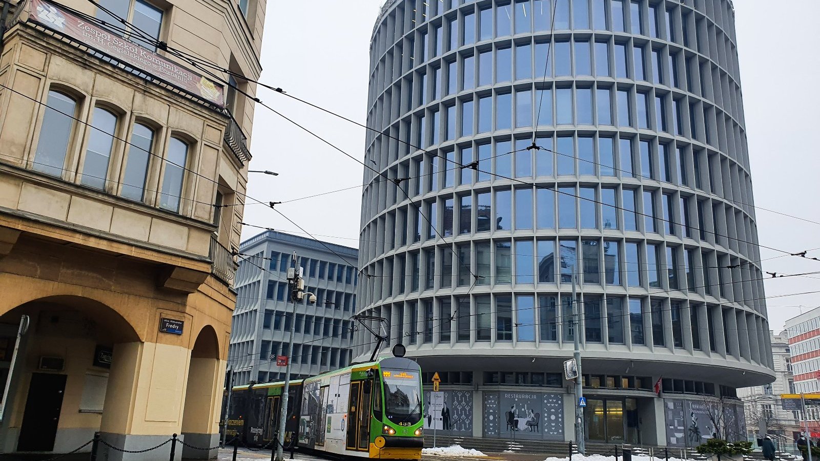 Ogłoszono przetarg, który wyłoni wykonawcę przebudowy południowej jezdni pl. Wolności z fragmentami ul. Ratajczaka i 27 Grudnia, wraz z możliwością rozszerzenia zadania o okolicę Okrąglaka fot. PIM - grafika artykułu