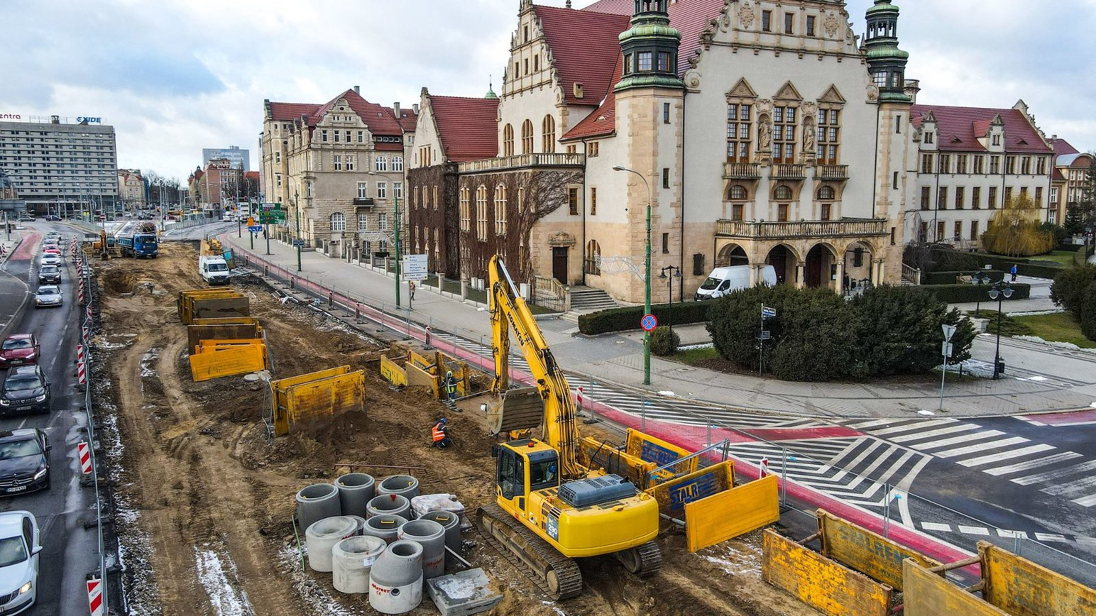 Przebudowa odcinka ul. Św. Marcin prowadzona jest od listopada, tym razem między ul. Gwarną a mostem Uniwersyteckim - grafika artykułu