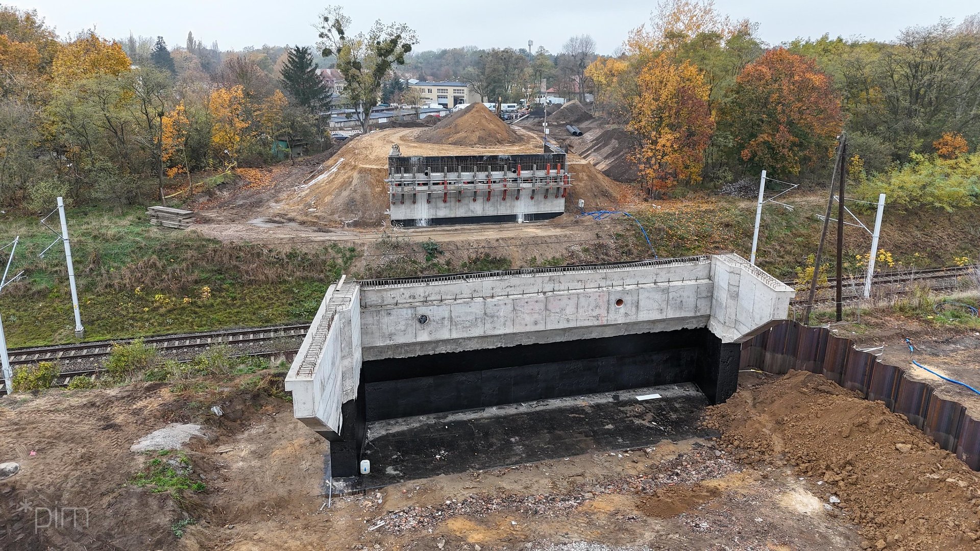 Zdjęcie z budowy wiaduktów i dróg w rejonie ulic Golęcińskiej i Lutyckiej.