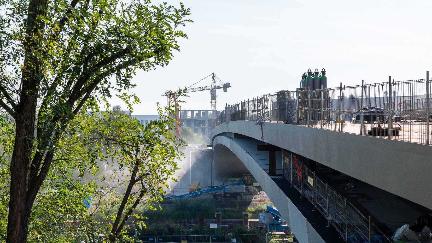 Galeria zdjęć Wartostrady i powstających mostów Berdychowskich