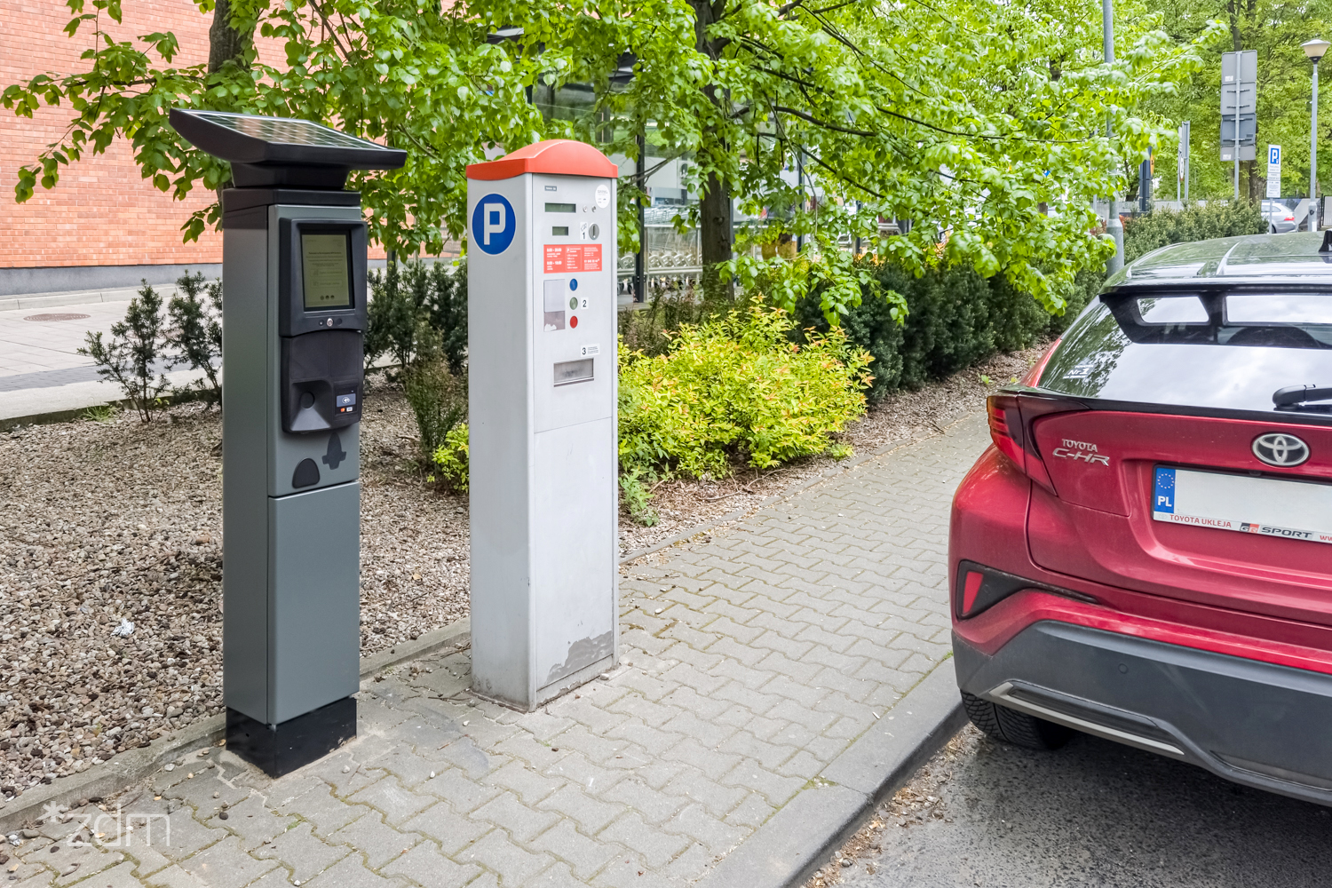 Trwa montaż nowych parkomatów, fot. ZDM - grafika artykułu