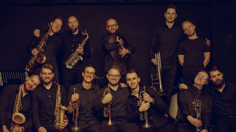 Zdjęcie członków Blue Jazz Orchestra