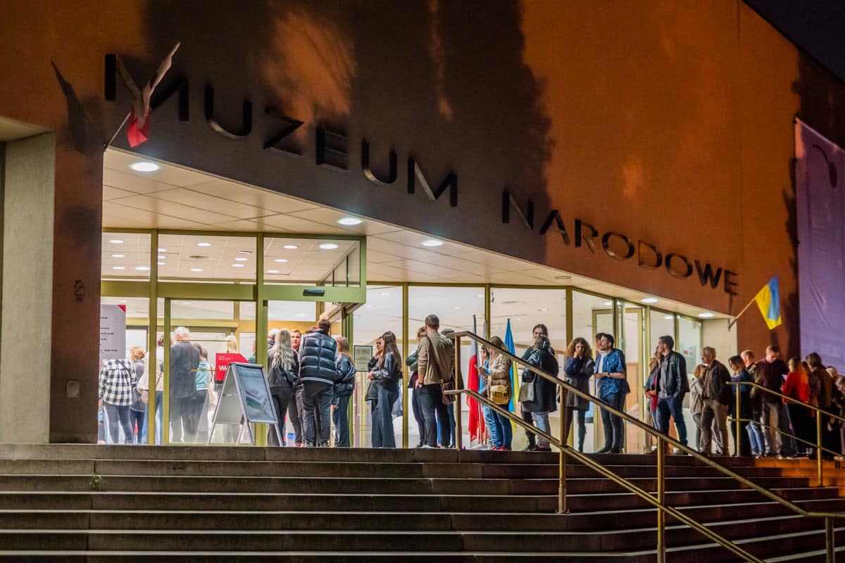 Kolejka do Muzeum Narodowego podczas Nocy Muzeów - grafika artykułu