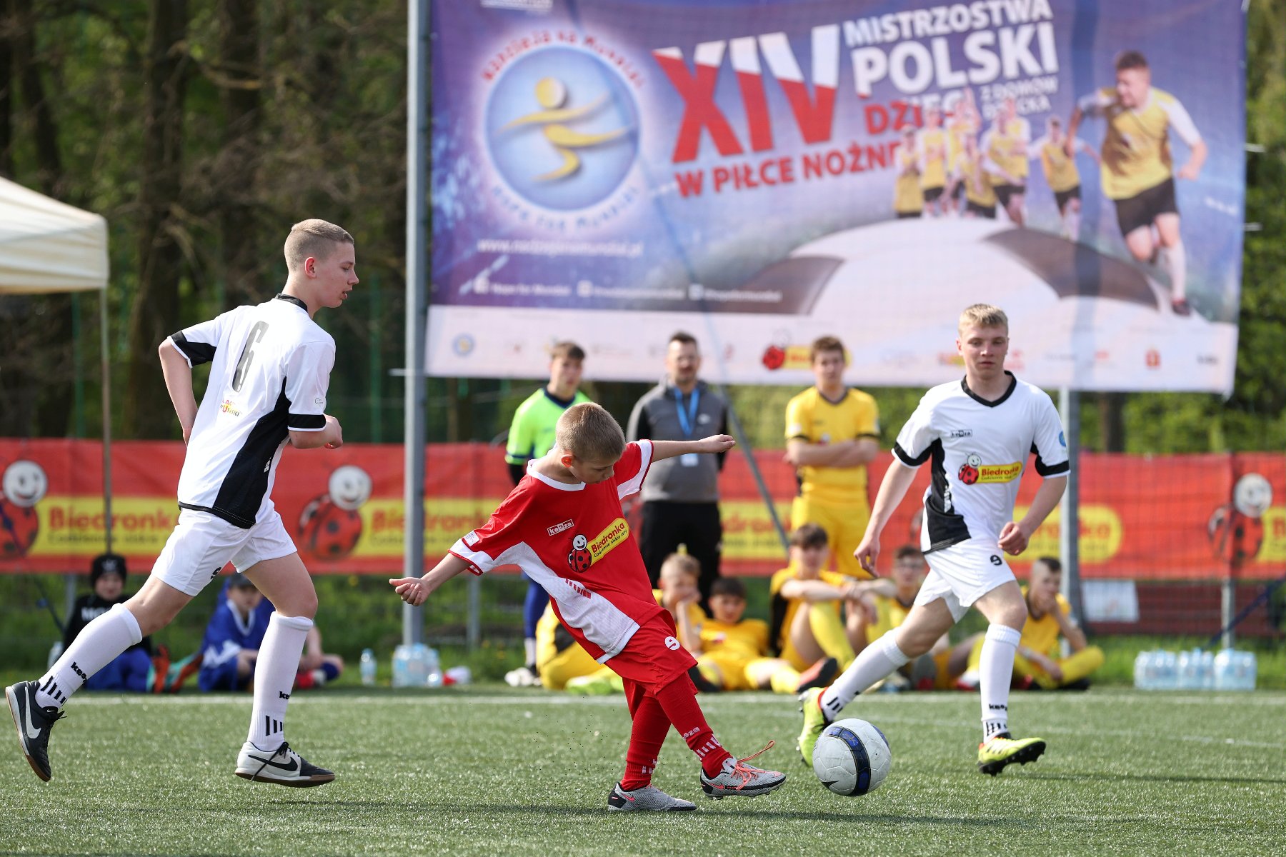 XIV Mistrzostwa Polski Dzieci z Domów Dziecka w Piłce Nożnej - grafika artykułu