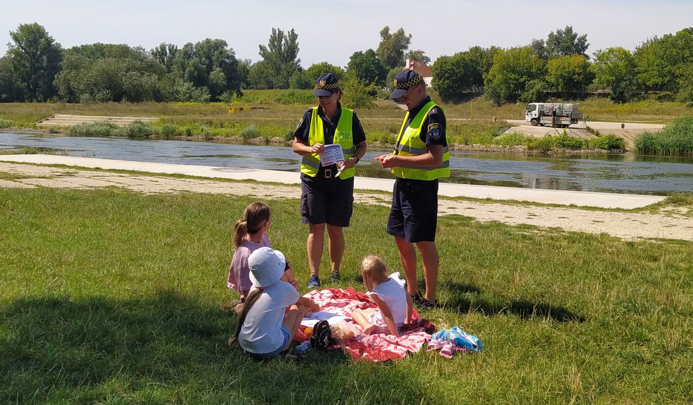 "Bądź bezpieczny nad wodą"