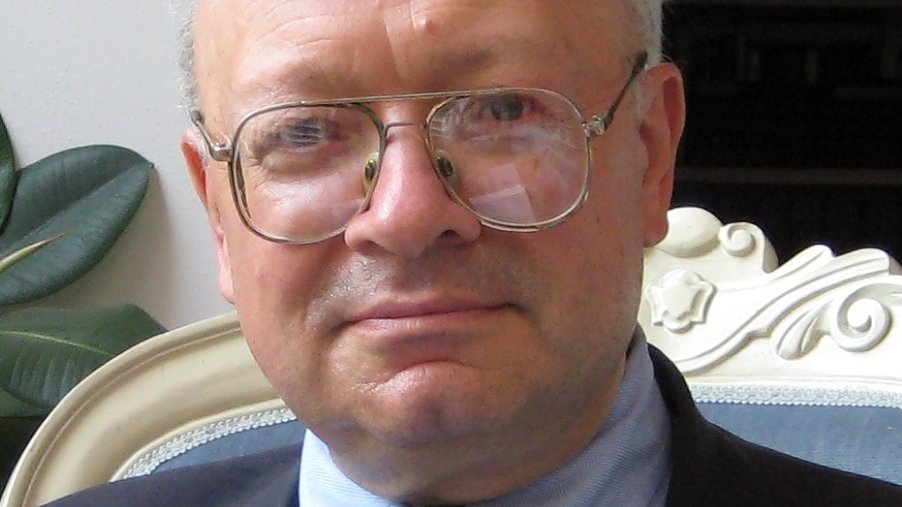 Prof. Alessandro Minelli