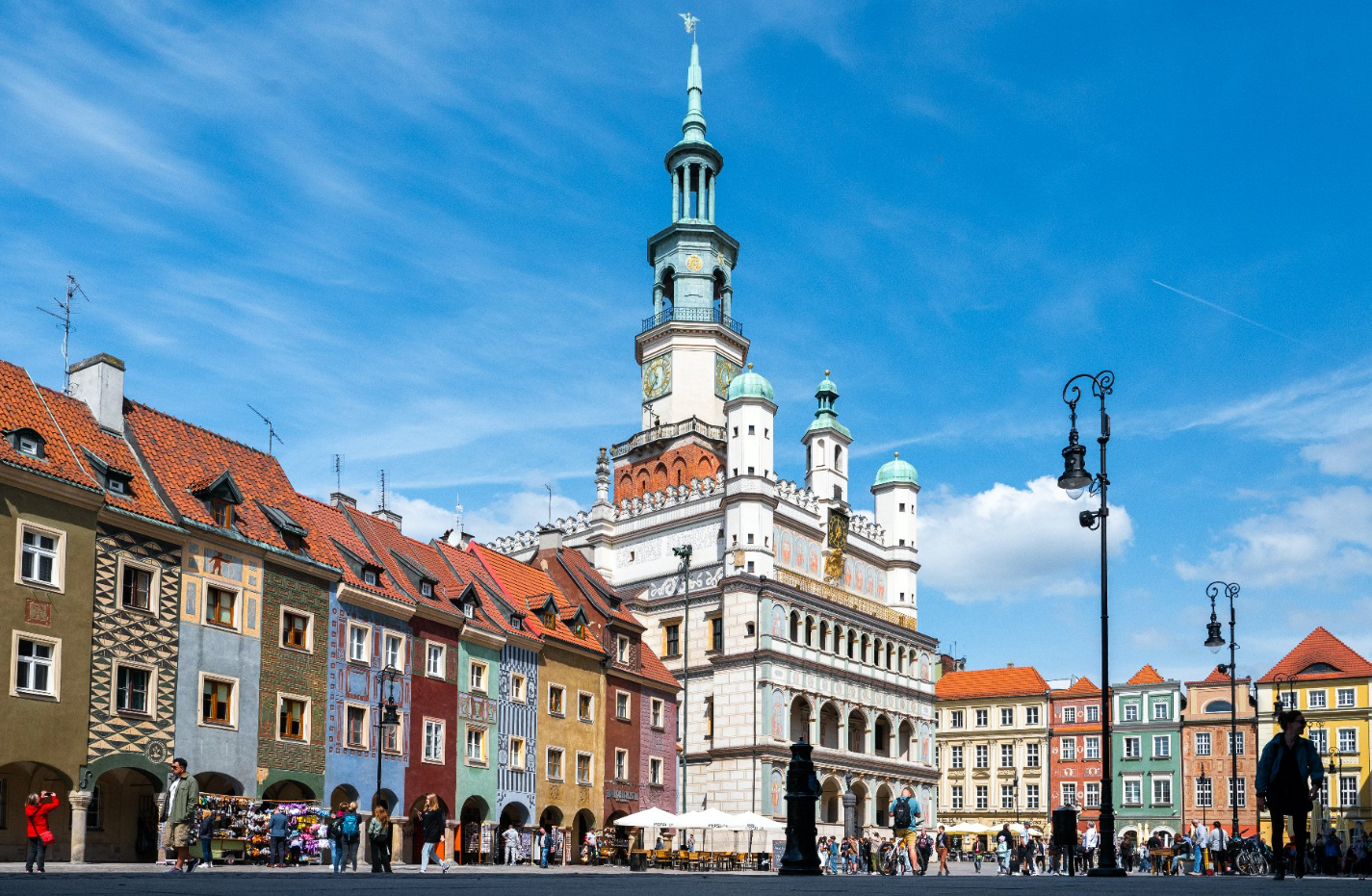 Na zdjęciu poznański Ratusz - grafika artykułu