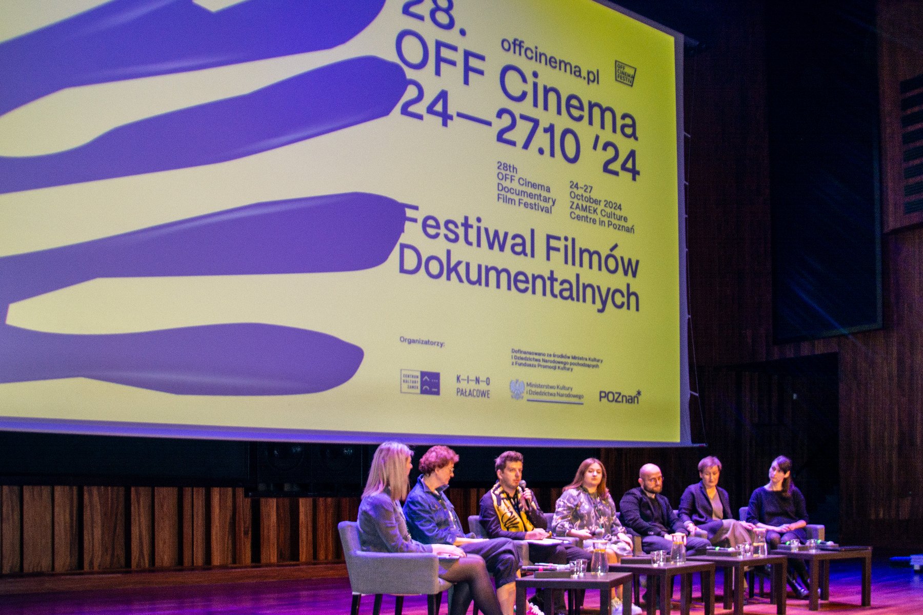 Zdjęcia z konferencji dotyczącej 28. Festiwal Filmów Dokumentalnych Off Cinema - grafika artykułu