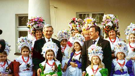 Spotkanie premiera J. Buzka i kanclerza G. Schrödera w Czerniejewie k. Poznania 27 IV 2000 r.