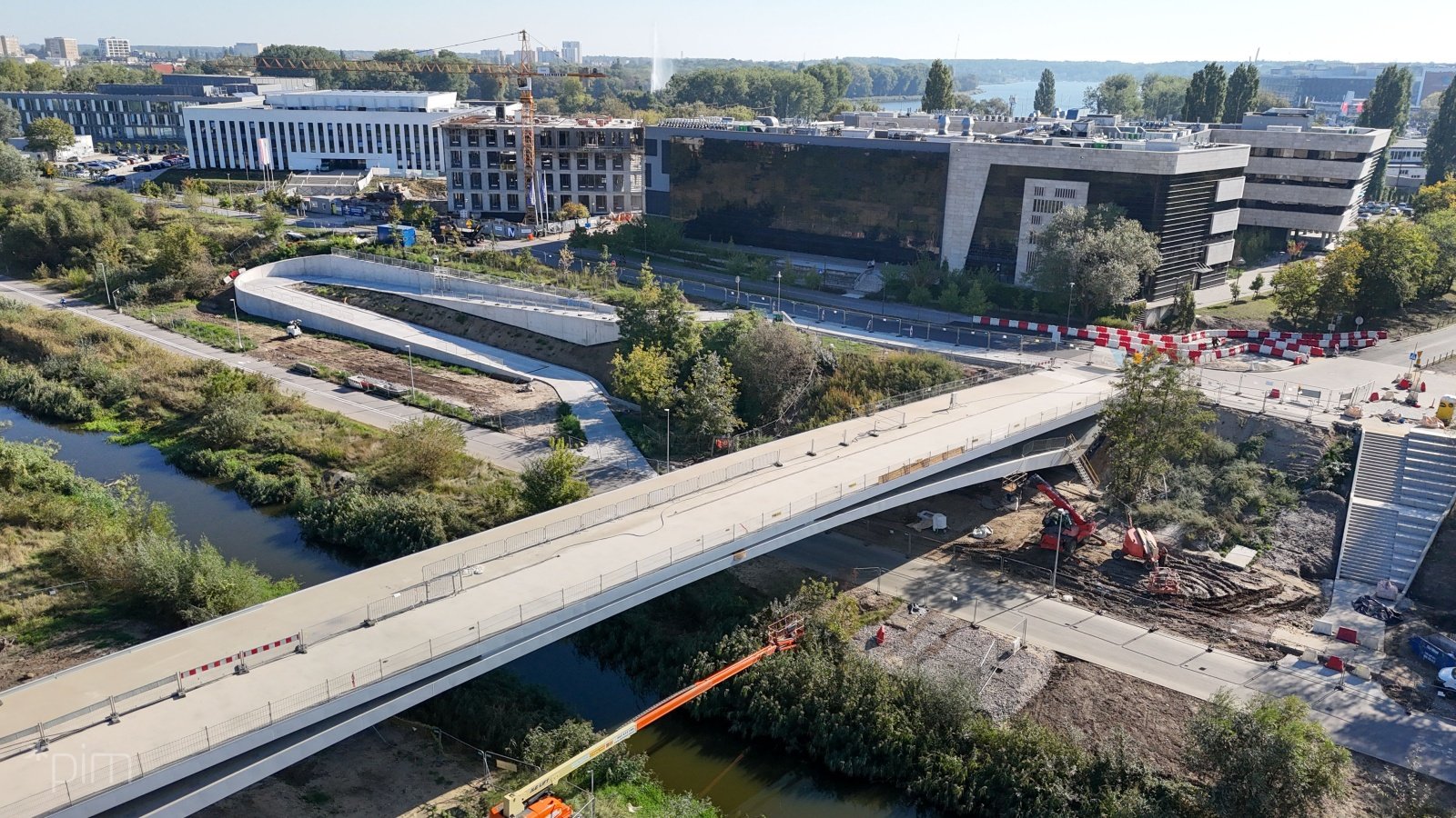 Galeria zdjęć z budowy mostów Berdychowskich