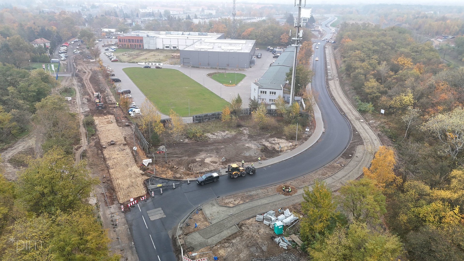 Zdjęcie z budowy wiaduktów i dróg w rejonie ulic Golęcińskiej i Lutyckiej. Ulica Podolańska