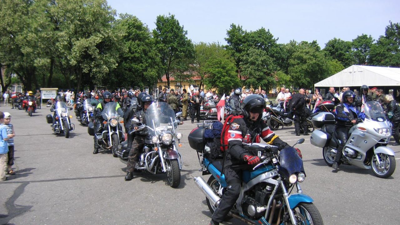 Motocykliści w Centrum Szkolenia Wojsk Lądowych