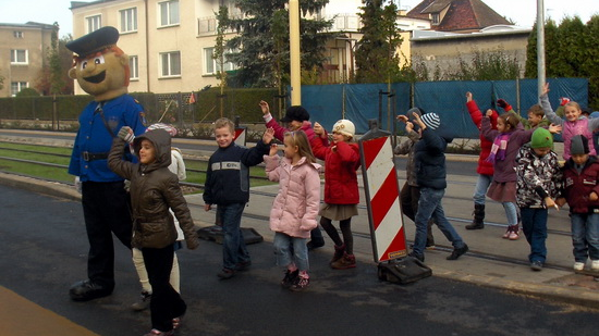 Nauka bezpieczeństwa z Wartusiem.