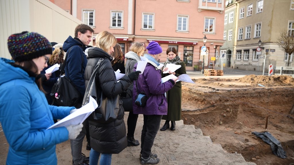 Warsztaty HISTORIA PLACU Z KOLGIATĄ W TLE! Foto: by Jędrzej Franek