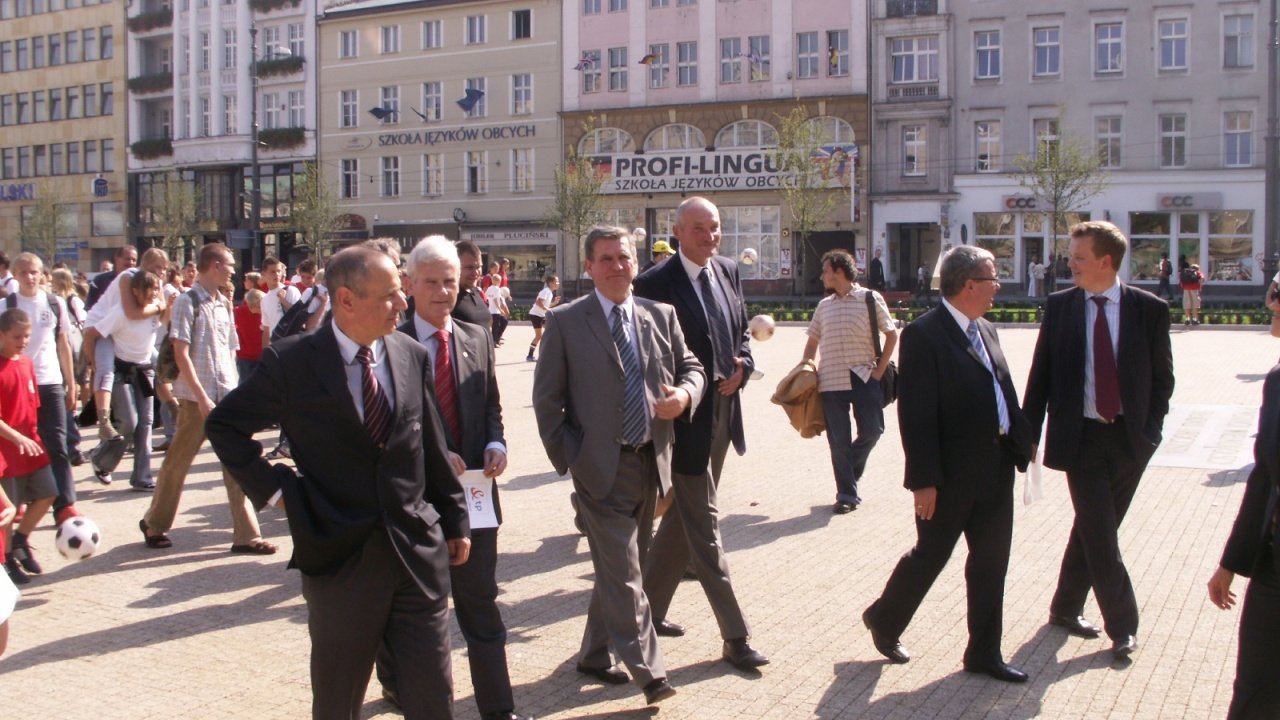 Wystawa nt. sportu na Placu Wolności