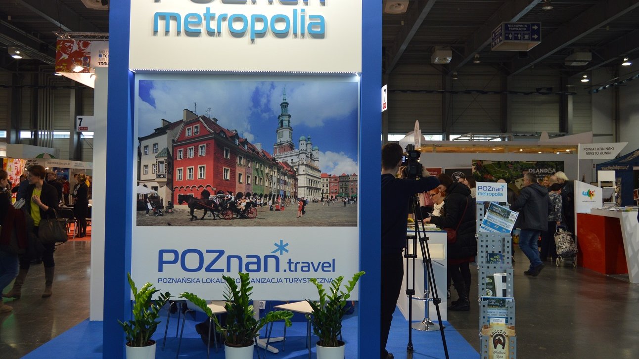 Stoisko Metropolii Poznań na Tour Salonie