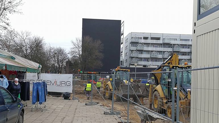 Ruszyły prace na targowisku Świt