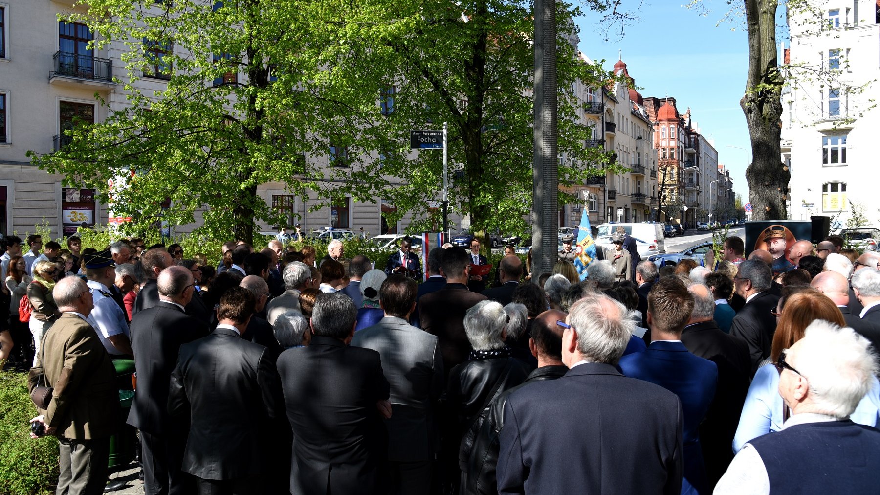 Skwer u zbiegu ulic Matejki i Wyspiańskiego zyskał nowego patrona - został nim marszałek Ferdynand Foch