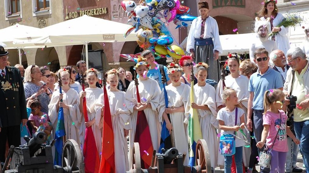 Jarmark Świętojański co roku przyciąga na Stary Rynek tłumy poznaniaków