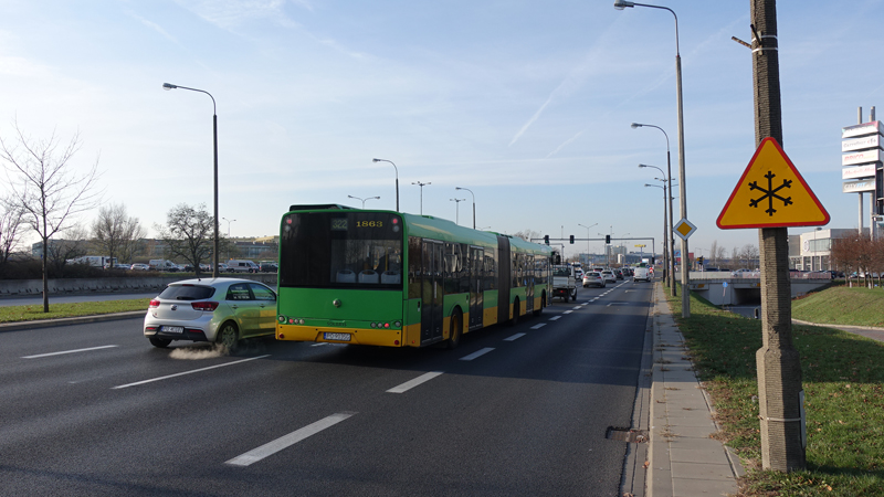 Trwają prace przy wyznaczaniu śluz dla autobusów komunikacji miejskiej na dwóch winogradzkich skrzyżowaniach.