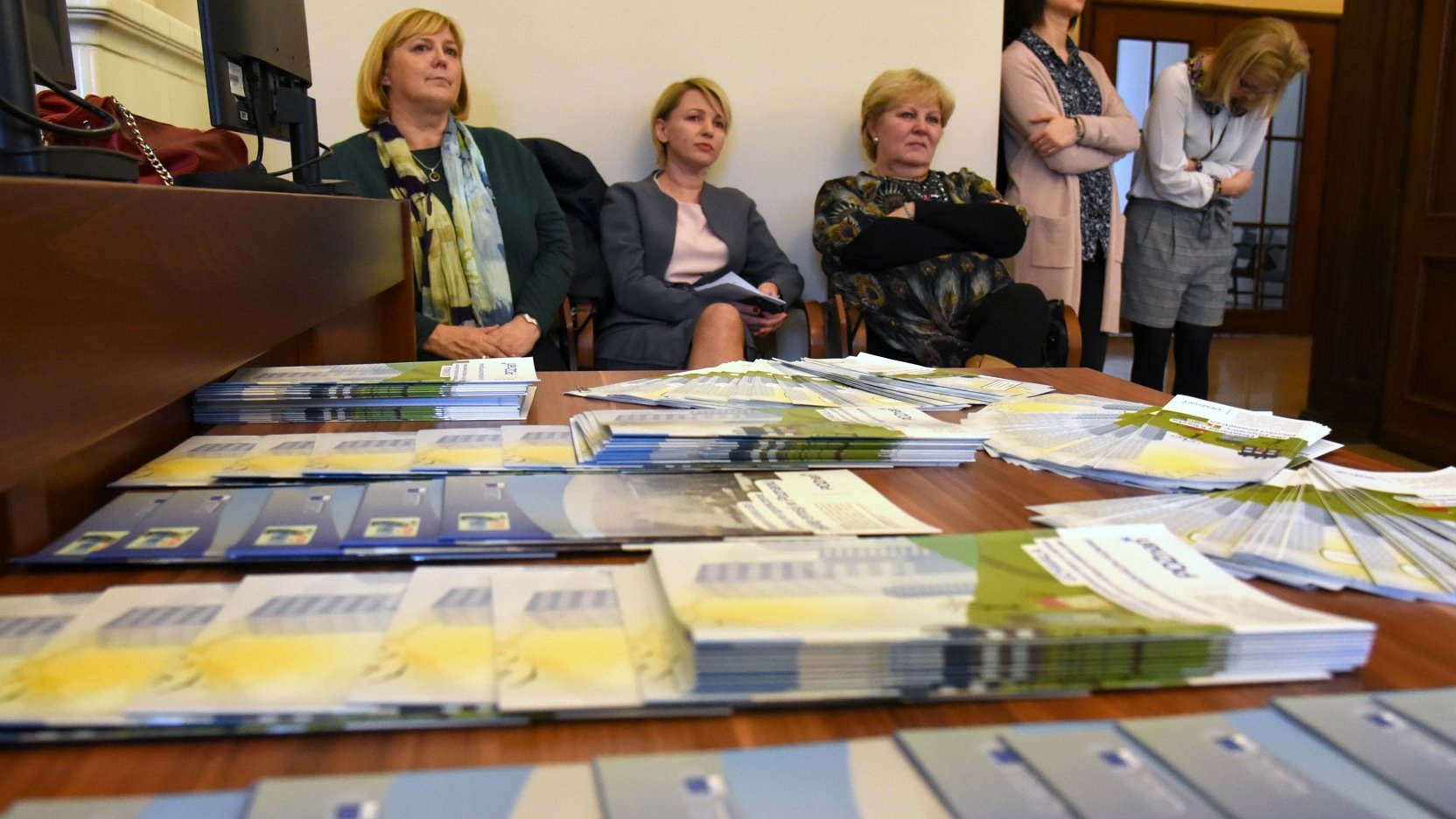 W ramach akcji "Spalajmy. Nie zatruwajmy" do Poznania zawitało mobilne laboratorium