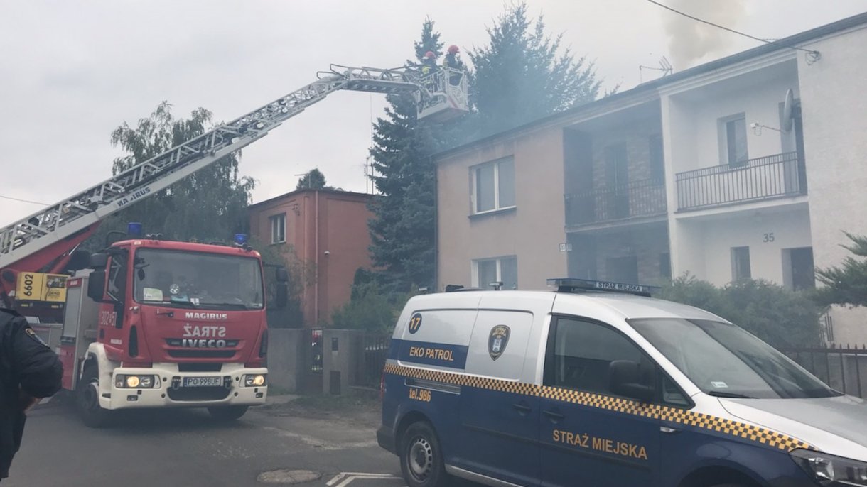 Kontrola Eko Patrolu ujawniła pożar komina - do zagaszenia konieczna była interwencja straży pożarnej/ fot. SM