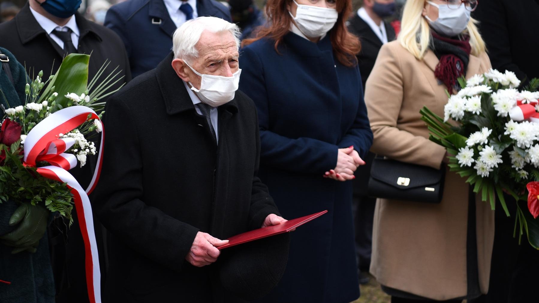 Galeria zdjęć przedstawia obchody Narodowego Dnia Pamięci "Żołnierzy Wyklętych".