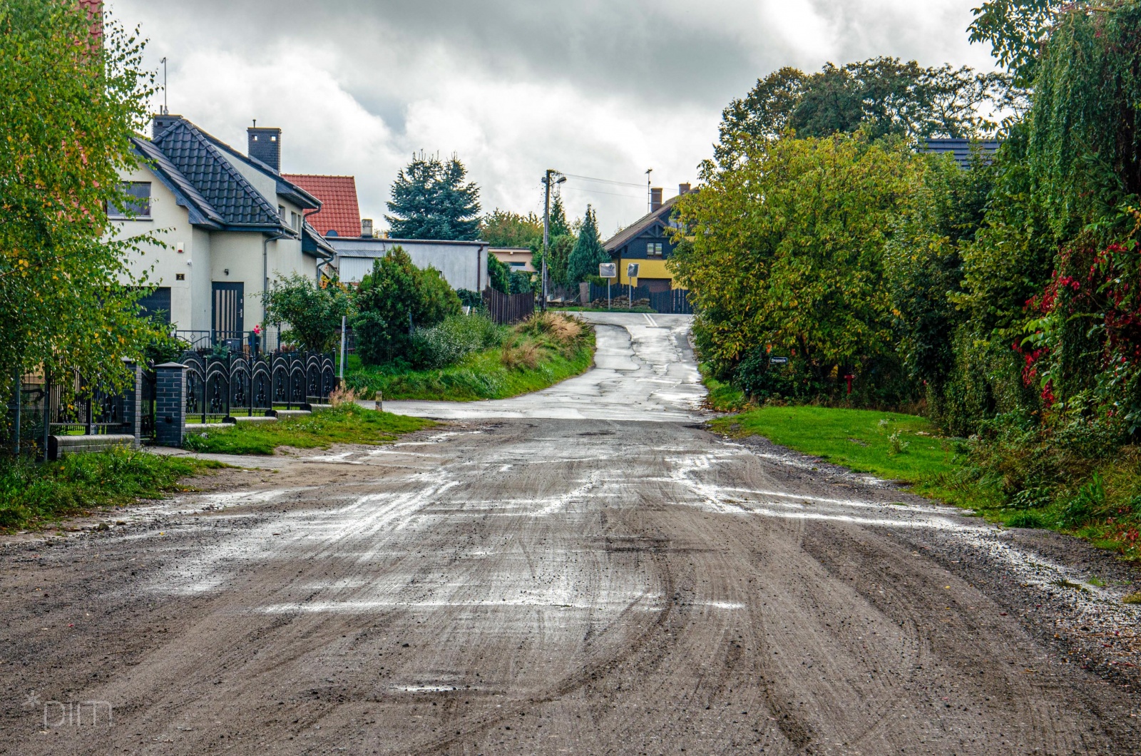 Galeria zdjęć przedstawia ulice na Morasku, które będą remontowane. - grafika artykułu