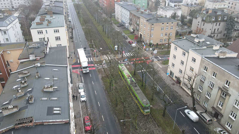 Galeria zdjęć nowego przejścia i przejazdu przez ul. Hetmańską